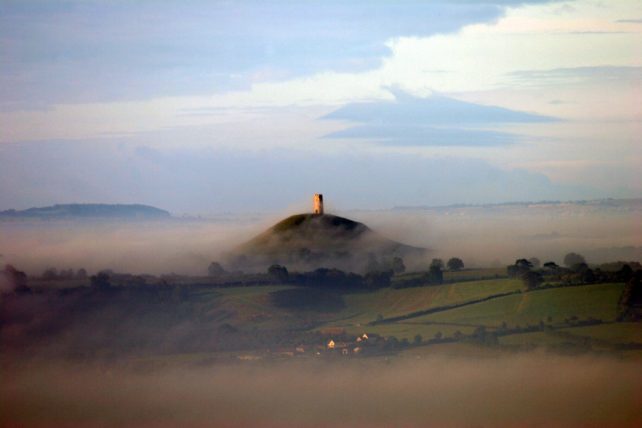 Best places to go in Somerset - Glastonbury Tor